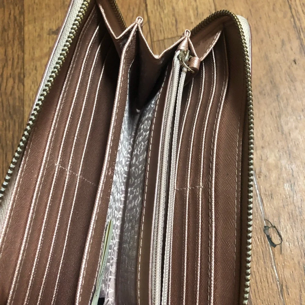 kate spade sleek metallic